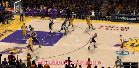 nba2k13怎么空接-电脑空接扣篮按键顺序一览