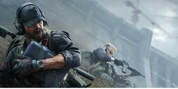 三角洲行动治疗队友方法